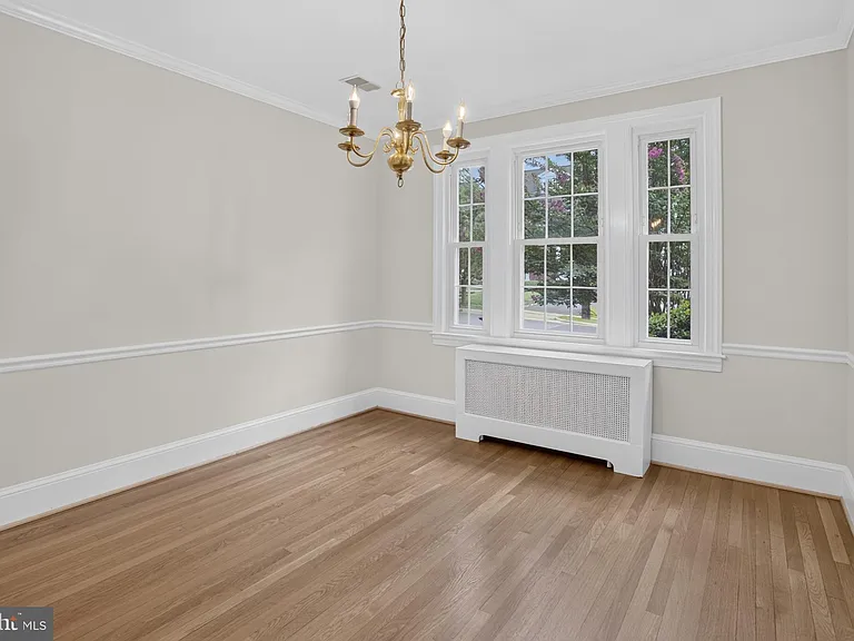 4705 Hunt Ave — Photo 14
