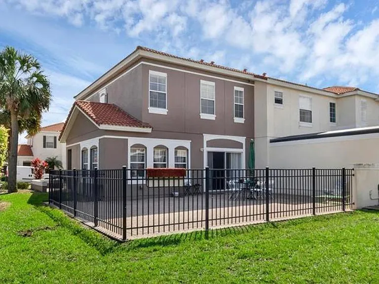 4551 Ada Ln — Photo 3