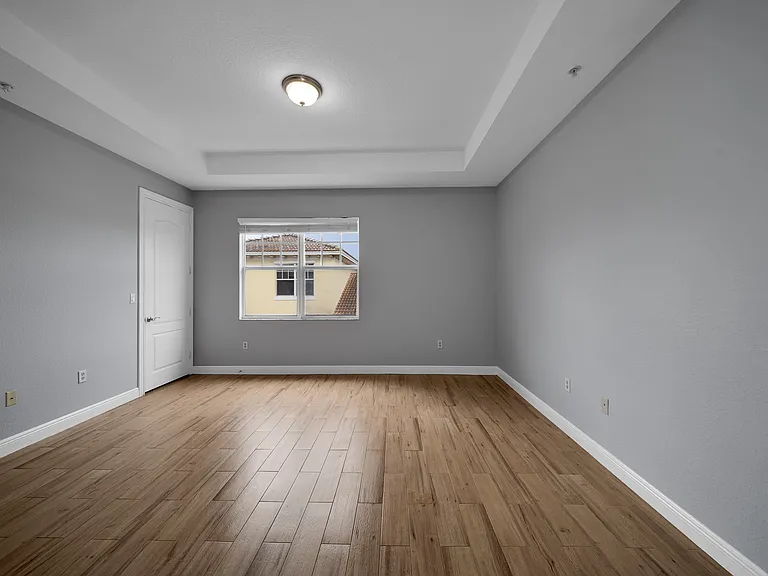 219 N L St #108 — Photo 10