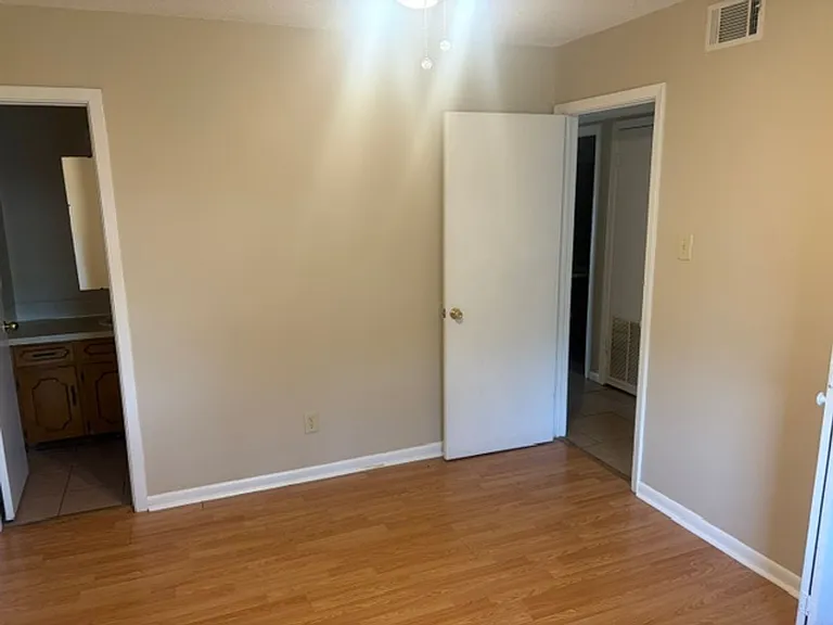 3 Pinewood Ct — Photo 4