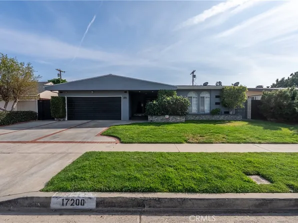 17200 Willard St, Van Nuys, CA 91406