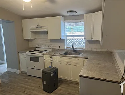 4 bed, 1568 sqft, $4,620 — Photo 1