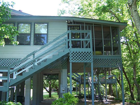 4th image of 289 Loberg Dr
