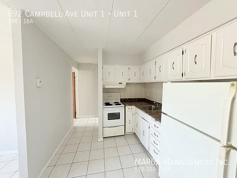 892 Campbell Ave #1 — Photo 7