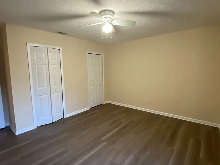 2216 Anne Ave — Photo 12