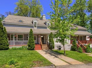 1376 River St UNIT 2, Haverhill, MA 01832