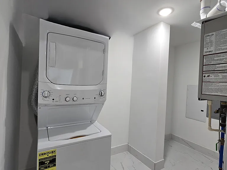 512 Kearny Ave #201 — Photo 15