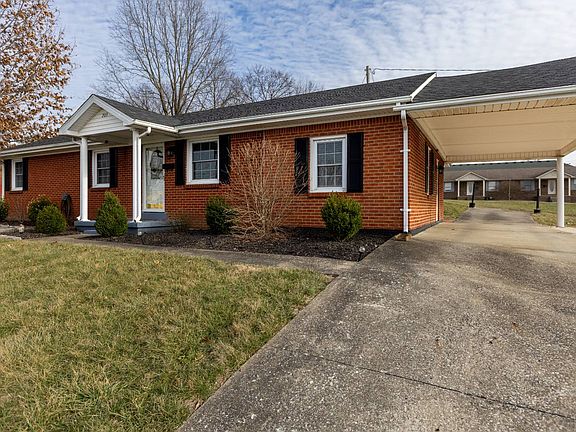 3rd image of 203 Commercial Ave