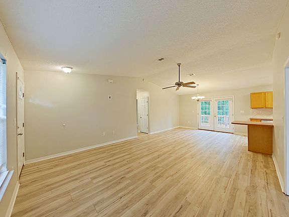 4-web-or-mls-4 Living Room-3_06192025