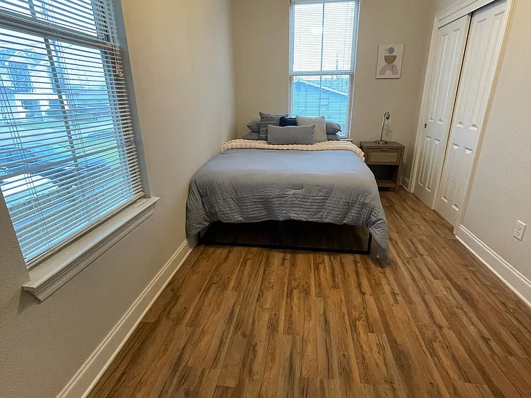 1528 Orpheum Ave #A — Photo 41