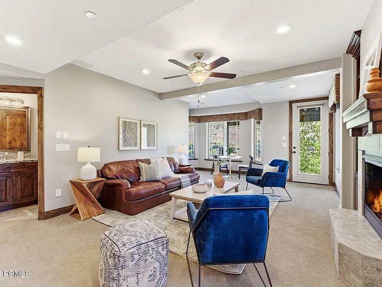 3286 Lower Saddleback Rd — Photo 30