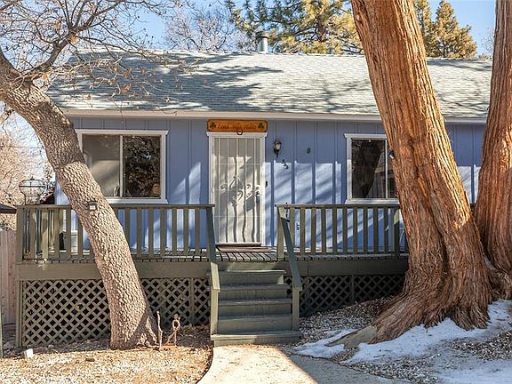 4th image of 853 Leonard Ln