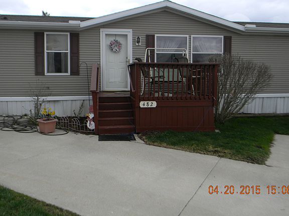 2nd image of 482 Birchwood Ct