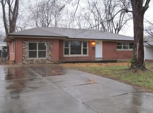 2526 Neblett Ave, Shively, KY 40216