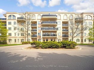 3 Dayspring Cir #301, Brampton, ON L6P1B7