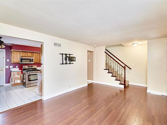 3rd image of 1785 Susan Dr