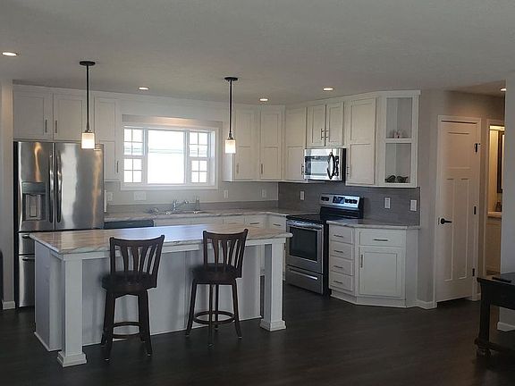4th image of 5225 Floral Wood Ln