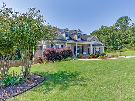 4th image of 131 Wood Cv