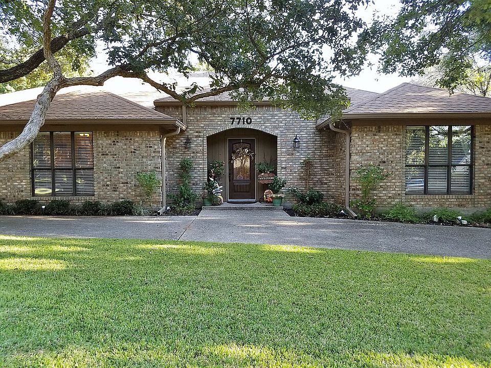 2nd image of 7710 Hidden Hollow Dr