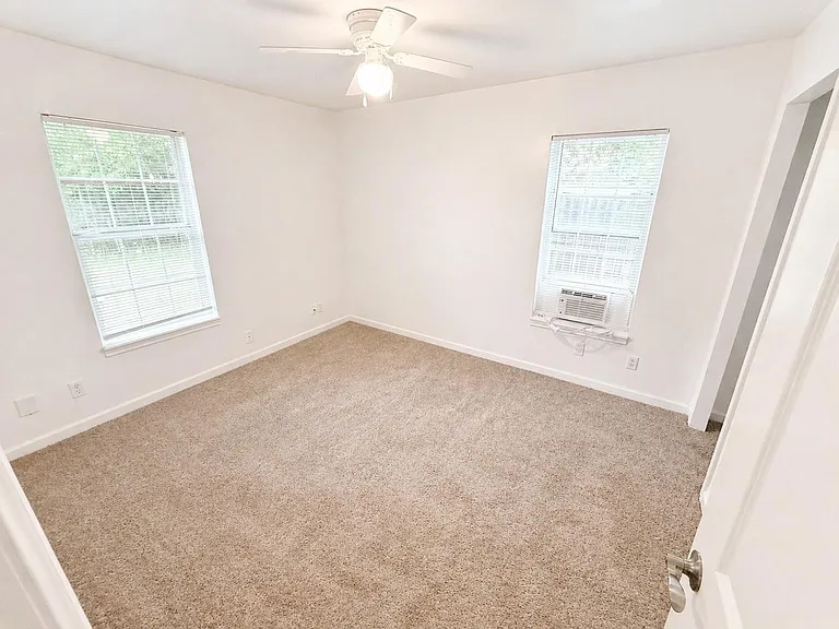 5103 Willow Glen Dr — Photo 14