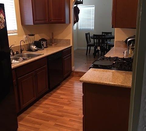 5th image of 7856 Forsythe St