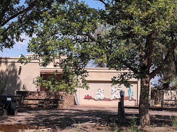 5th image of 1221 W Canal Rd