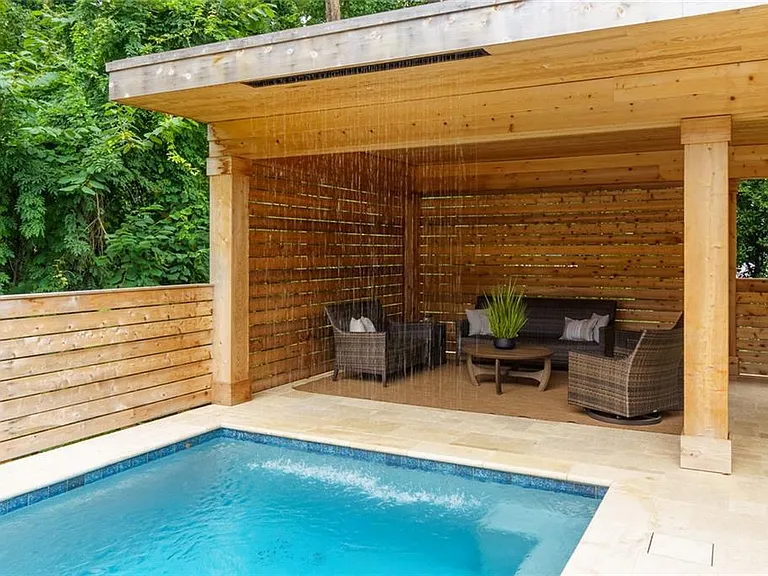 91 Park Cir NE — Photo 66