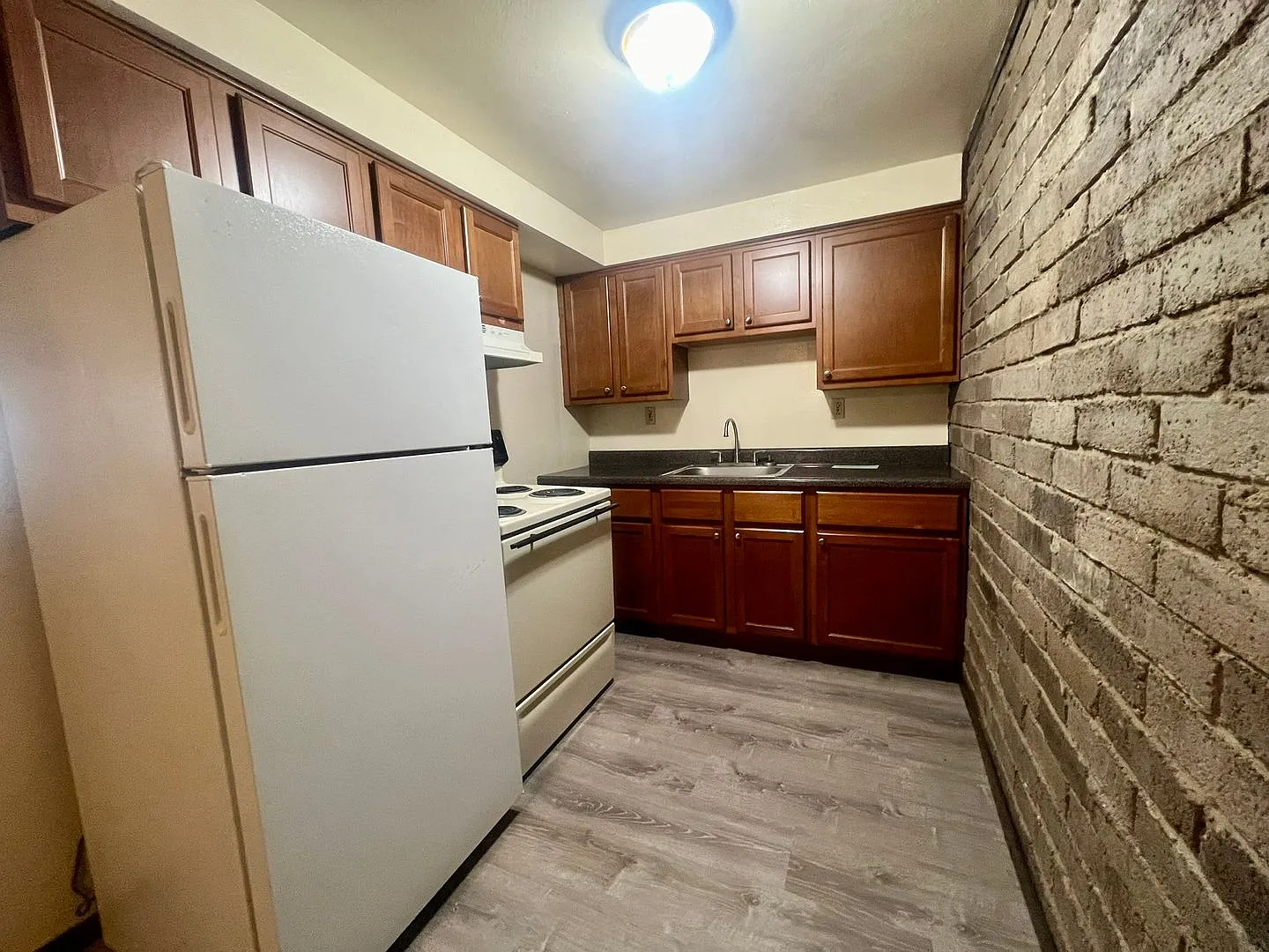 Stunning One Bedroom Apartment! Exposed Brick Throughout! Call Today! — Photo 2