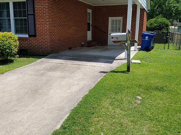 Carport and Utility Room
