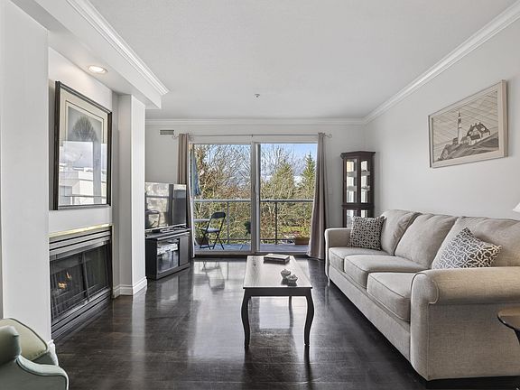 2nd image of 20177 54a Ave #314