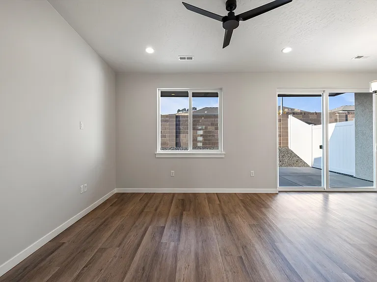 6258 W 33rd Ave — Photo 19