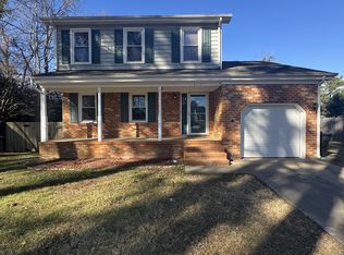 2312 Wood Beach Lndg, Virginia Beach, VA 23455