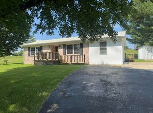 134 Shamrock St, Russell Springs, KY 42642