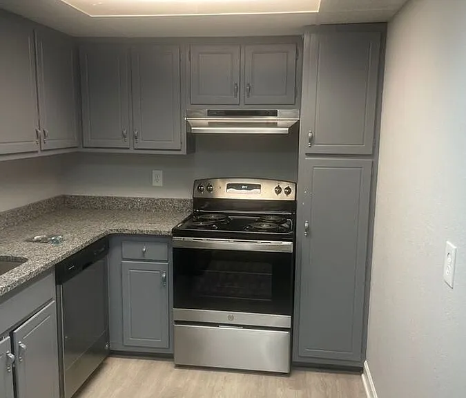 1407 E Chicago St #1 — Photo 6