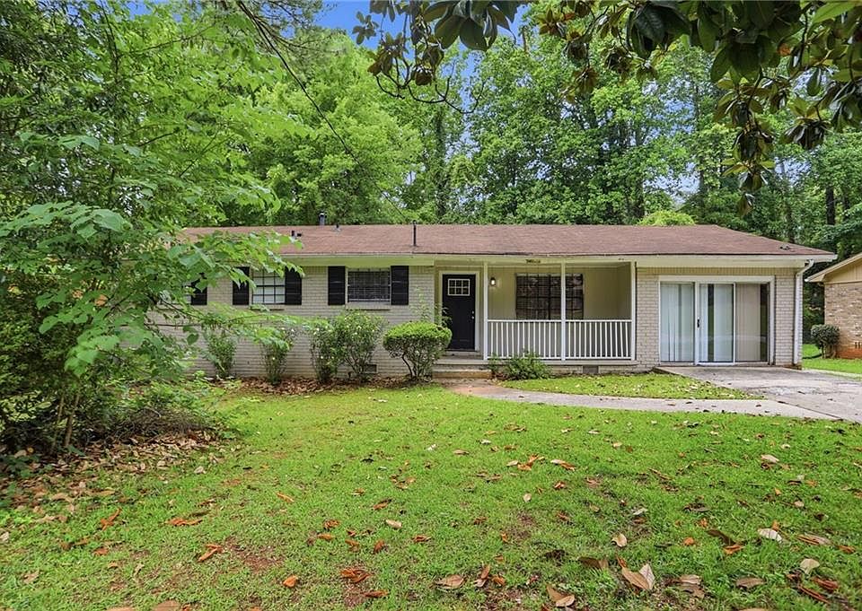1st image of 2749 Williamsburg Dr