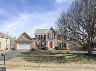 496 Alabama Dr, Herndon, VA 20170