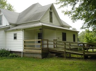 4700 Springer Ridge Rd, Carbondale, IL 62902