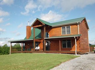241 Jones Dr, Tellico Plains, TN 37385