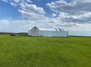 18704 380th Ave NW, Warren, MN 56762