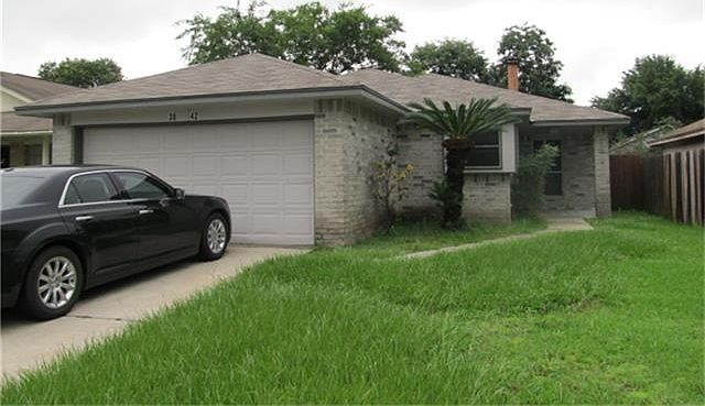 1st image of 3842 Buckhurst Dr