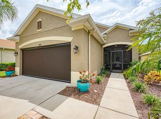 9981 Holopaw St, Englewood, FL 34223