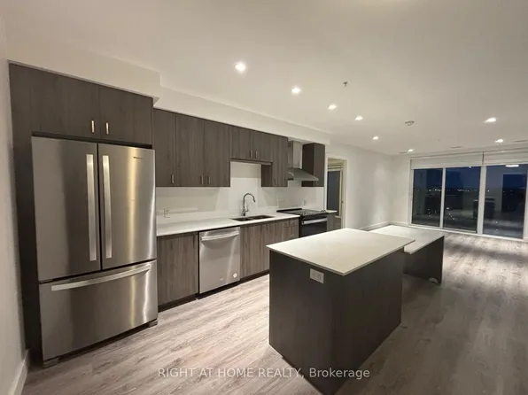 15 Glebe St #2007, Cambridge, ON N1S 0C3