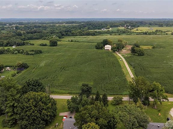 5th image of 3 Willow Ln