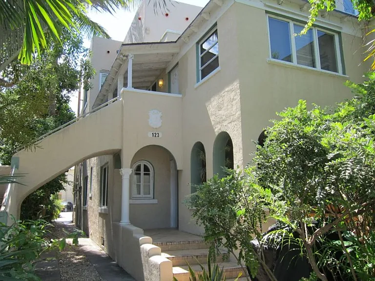 123 S Golfview Rd — Photo 9
