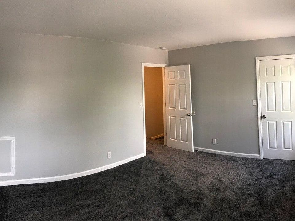 1st image of 115 Greenland Ct Building A