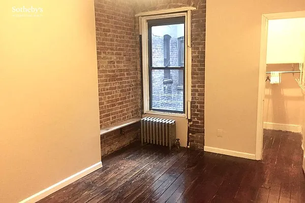 Rented by Sotheby's International Realty | media 17