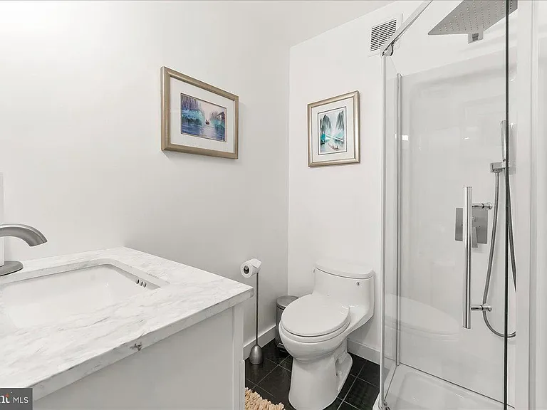 482 Gypsy Ln — Photo 34