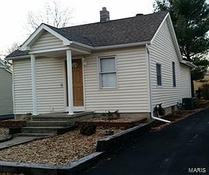 2nd image of 106 2nd St N