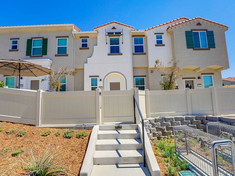 1st image of 143 Avenida Chapala Unit 102