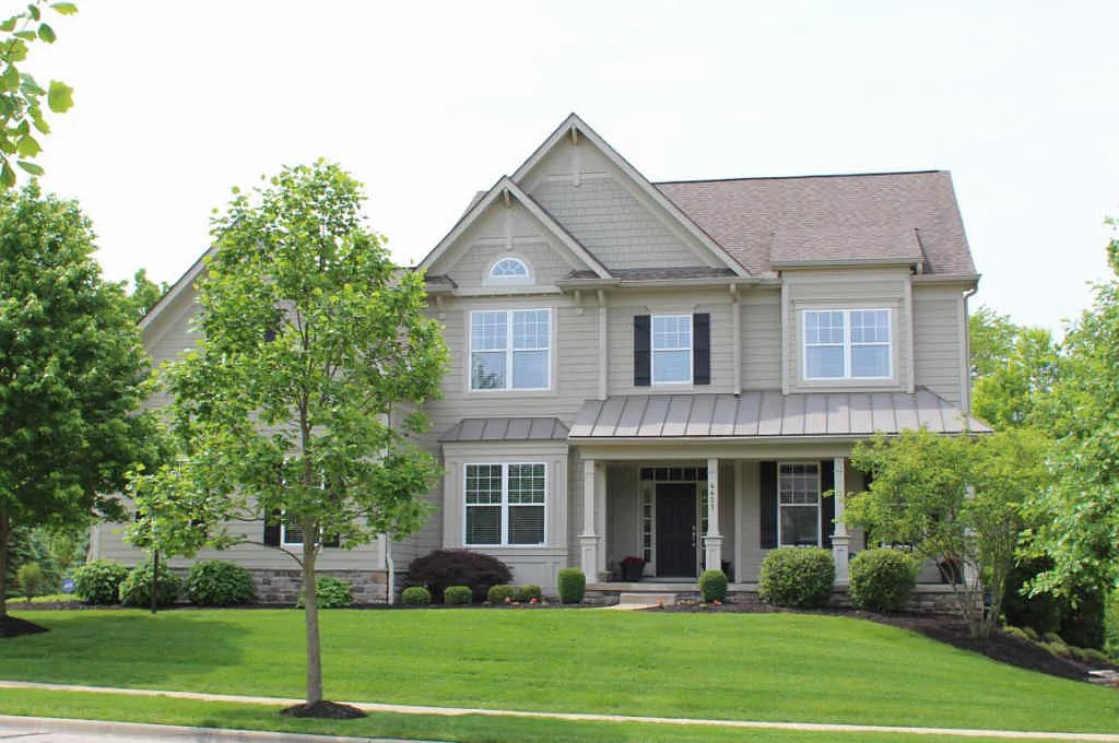 4421 Yellow Wood Dr photo 1